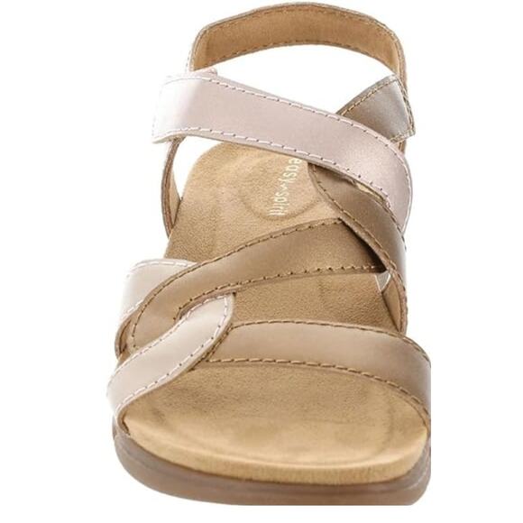 NEW Easy Spirit Minny Round Toe Casual Flat Sandals Rose Gold Multi Leather 9M - Picture 3 of 6